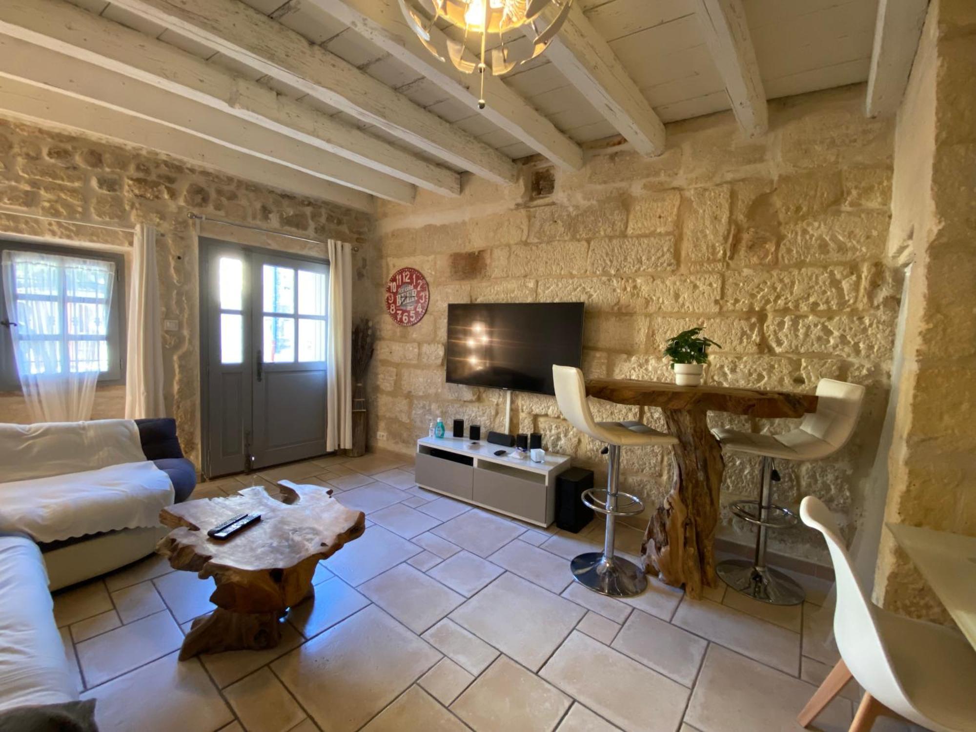 Villa Bienvenue Au 6 - Calme Et Charme De La Pierre. à Fourques  Extérieur photo