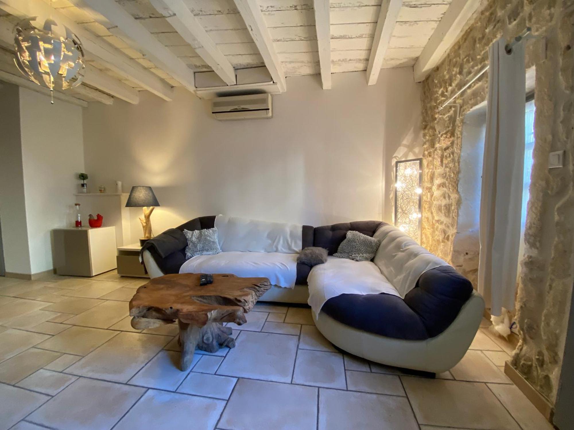 Villa Bienvenue Au 6 - Calme Et Charme De La Pierre. à Fourques  Extérieur photo